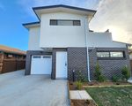 1 / 27 Hill Road, Lurnea