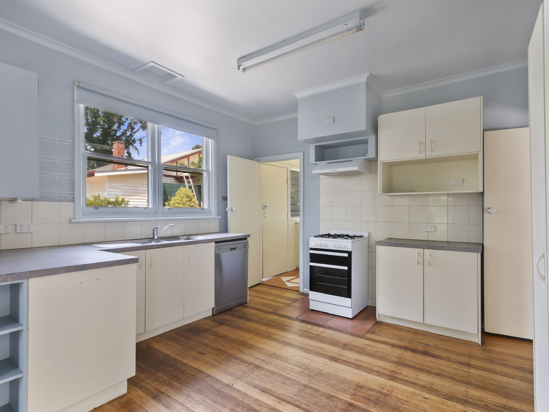 17 The Parade, Mansfield