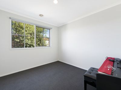 2 Kings Court, Oakleigh East