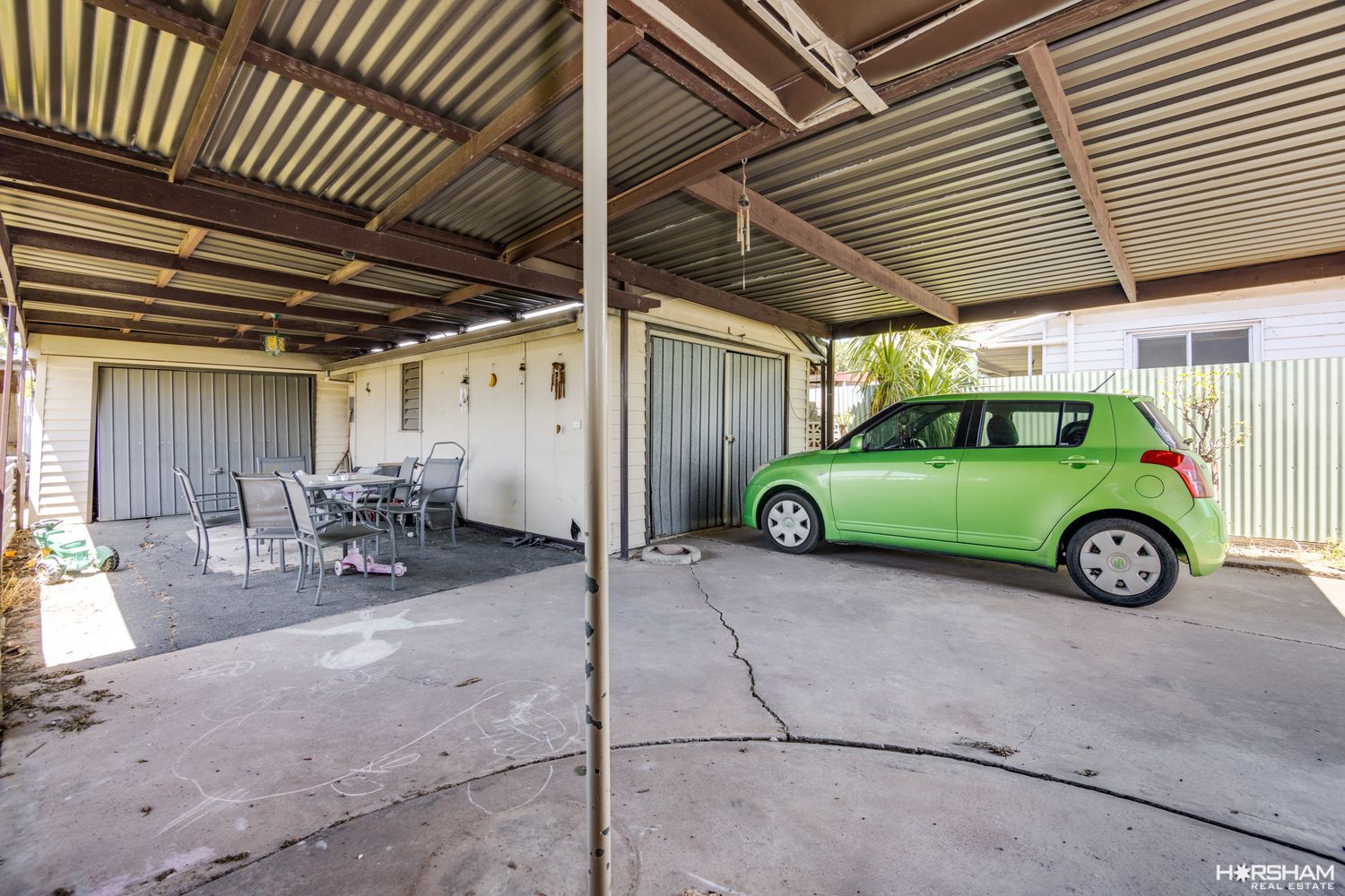 16  Gertrude St, Horsham