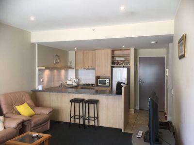 2305 / 2 Yarra Street, Geelong