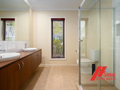 3 Lancefield Drive, Caroline Springs