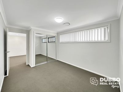 23 Amadeus Avenue, Dubbo