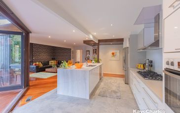 14 Armstrong Road, Beaconsfield Upper