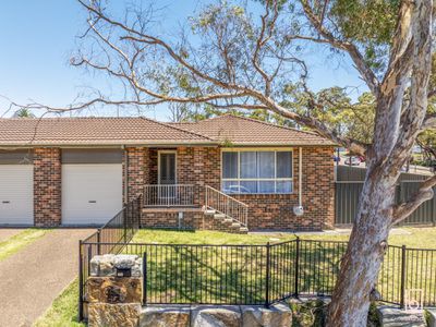 38 Twin Lakes Drive, Lake Haven