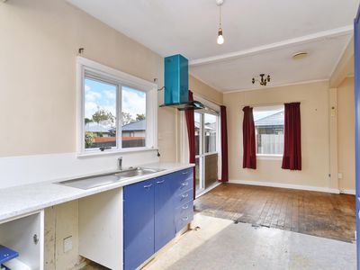 262 Breezes Road, Aranui