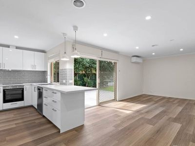 13 Feehan Crescent, Narre Warren South