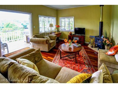 19 Western Avenue, Montville
