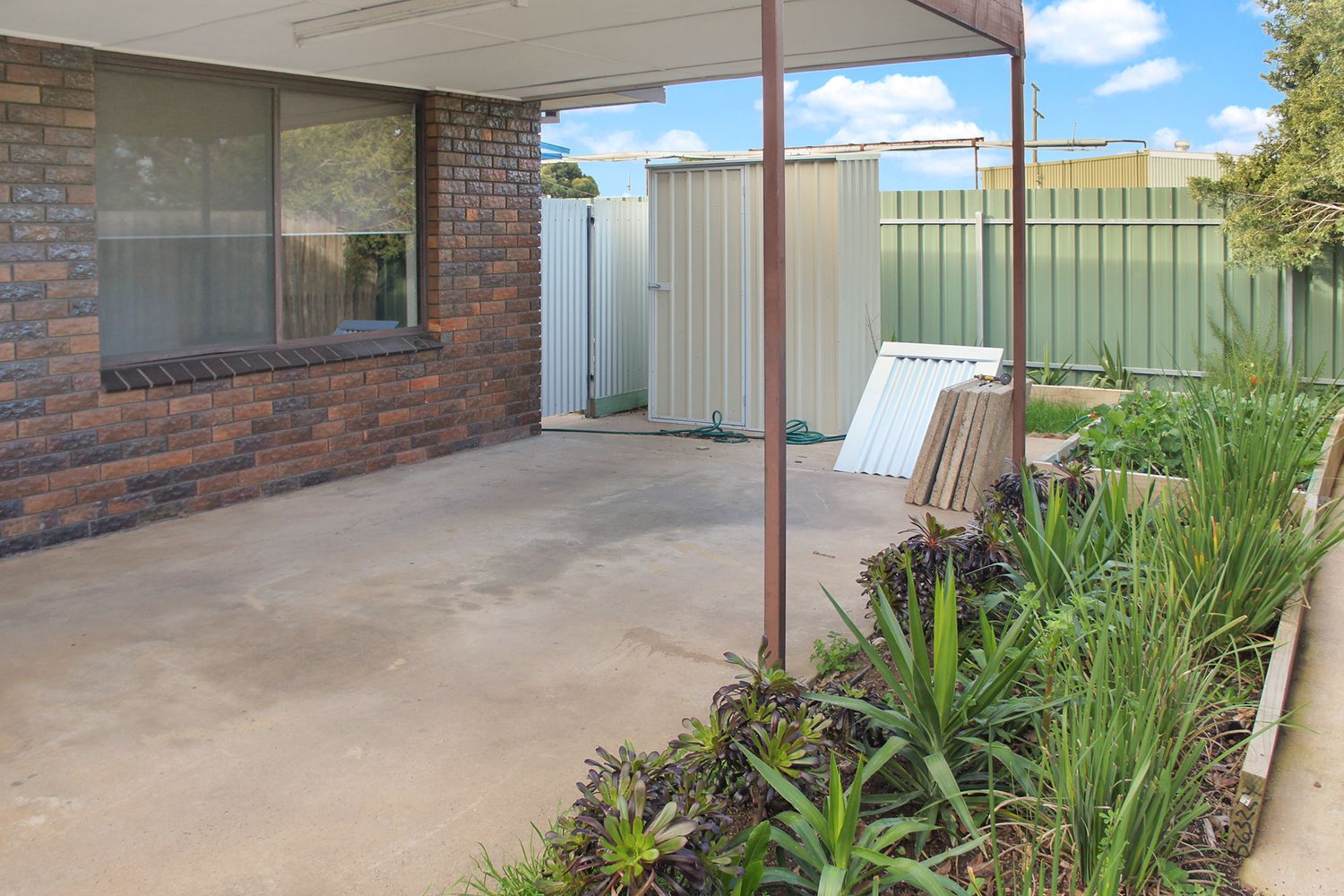 4 / 17 Stawell Road, Horsham
