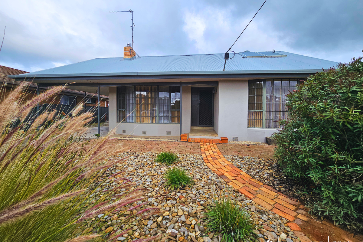 12 Blamey Road, Stanhope