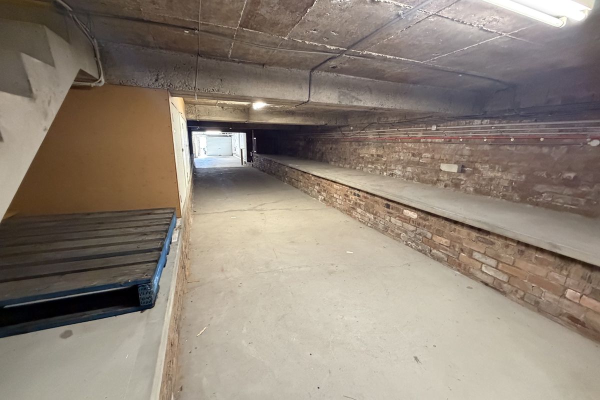 Ground Floor Shop / 551 Kingsway, Miranda