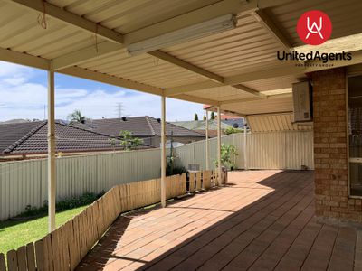 17 Silvereye Place, Hinchinbrook