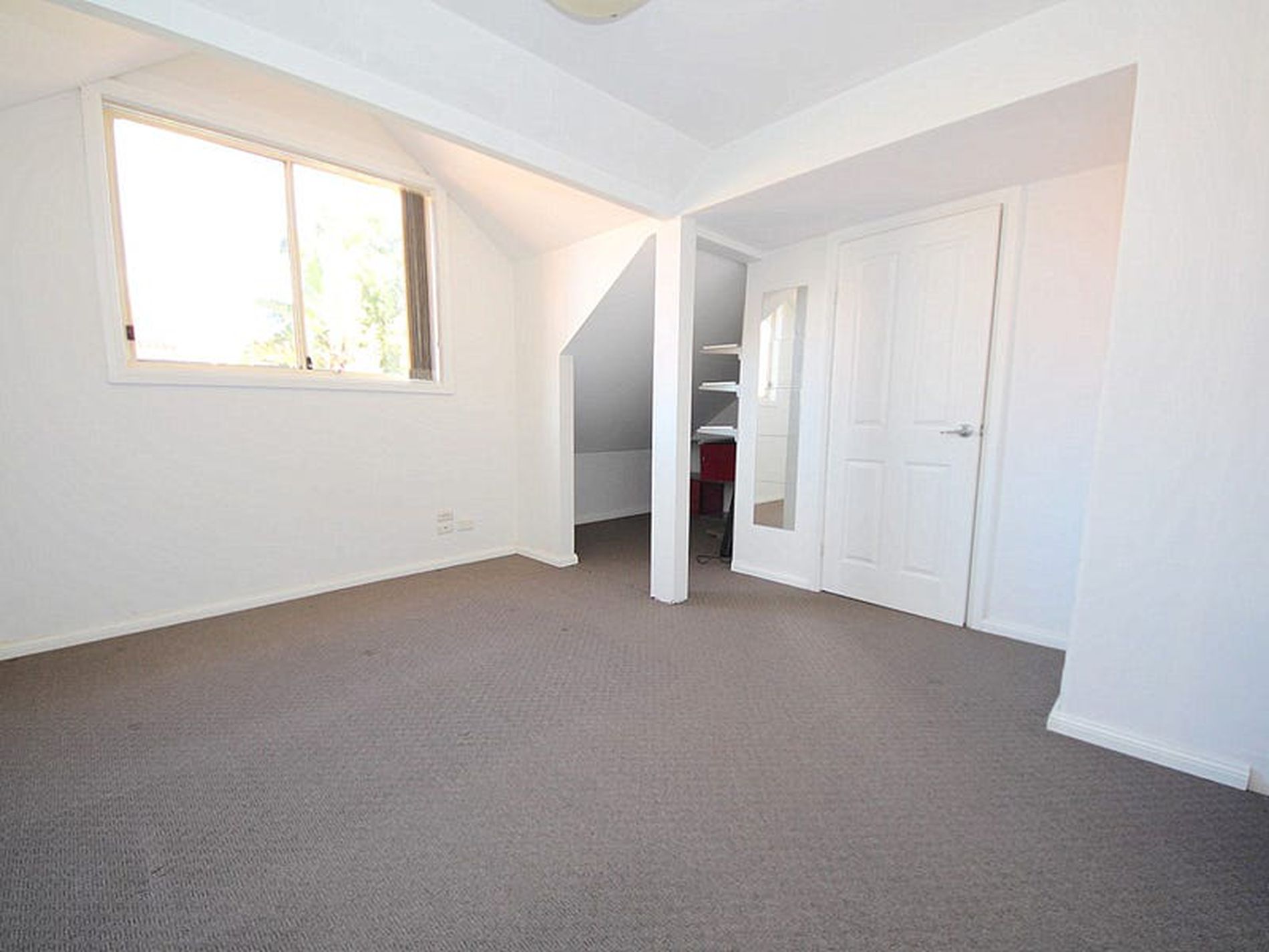 7 / 99 Bellevue Avenue, Georges Hall