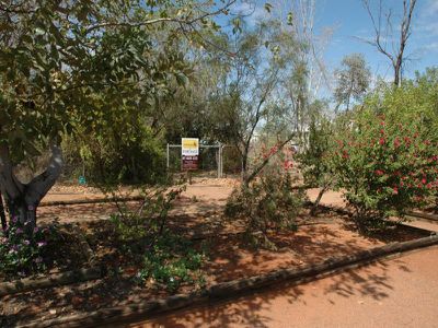 9 DICKSON STREET, Jundah