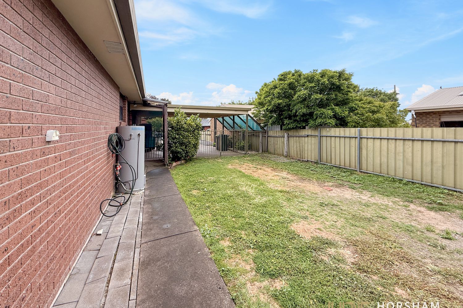 2 Mintern Crescent, Horsham