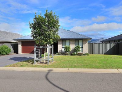 9 Figbird Street, Cooranbong