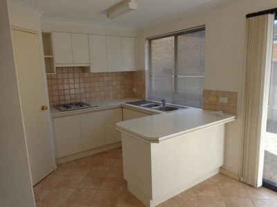 2 / 4 cato, Glendalough