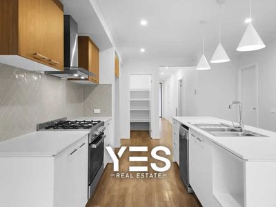 8 Pienza Road, Clyde