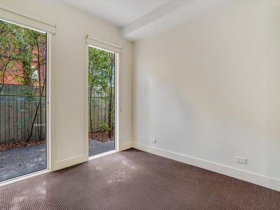 18 / 10 Tennyson Street, St Kilda