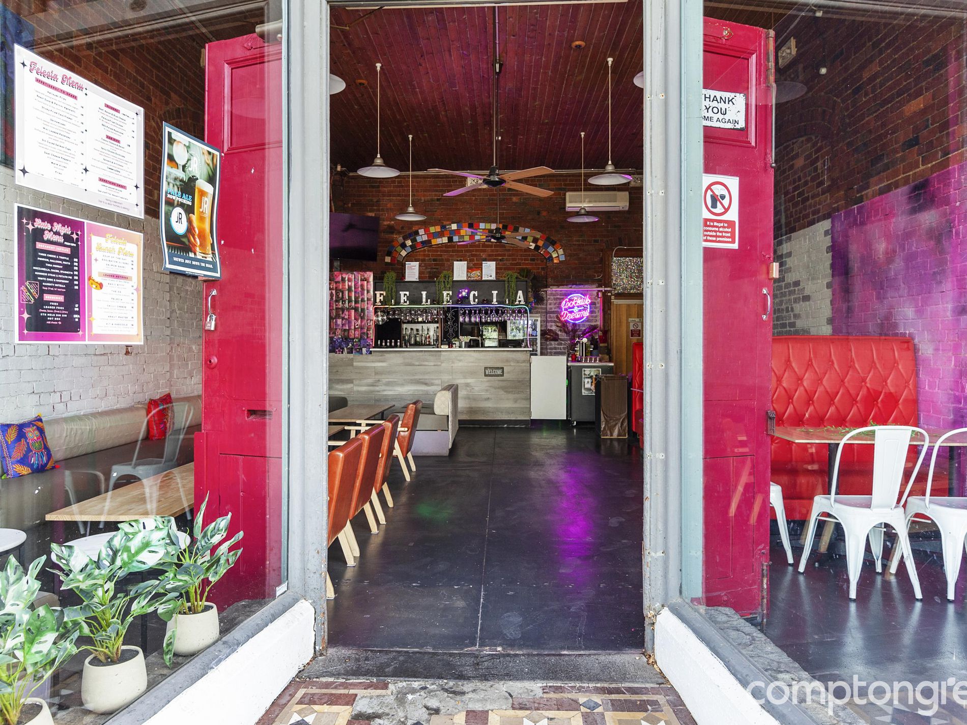 201 Nelson Place, Williamstown