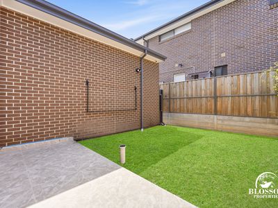 1 Sparrowhawk Street, Marsden Park