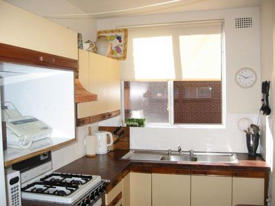 17-19 Phillip St, Roselands