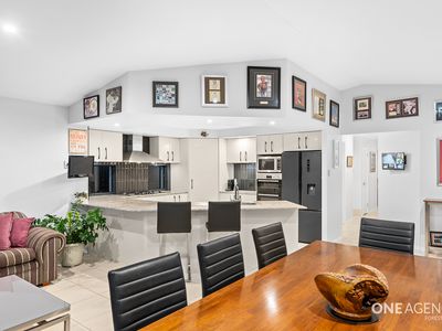 62 Brookwater Drive, Brookwater