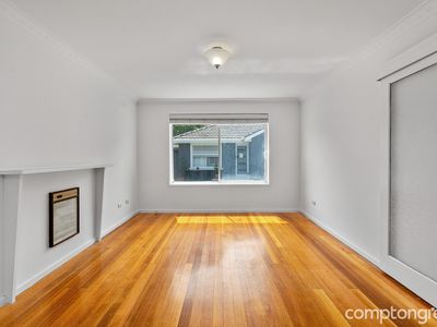 10 / 110-111 Railway Place, Williamstown
