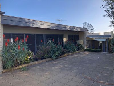 24 Octantis Street, Doncaster East