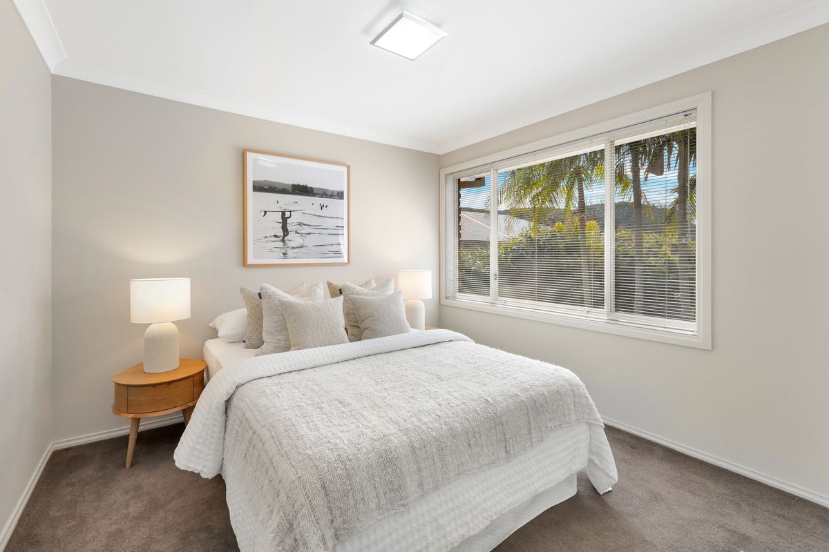 2 / 165A Ocean View Drive, Wamberal