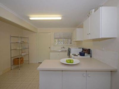 1 / 786 Boat Harbour Drive, Urangan