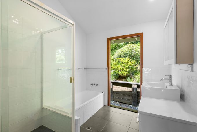 12 Bronzewing Avenue, Buderim