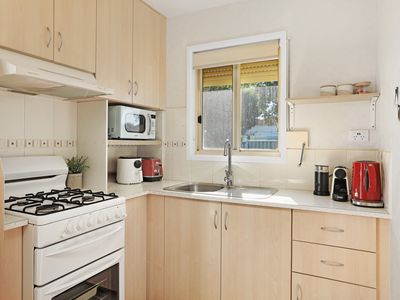 2 / 140-146 Windang Road, Windang
