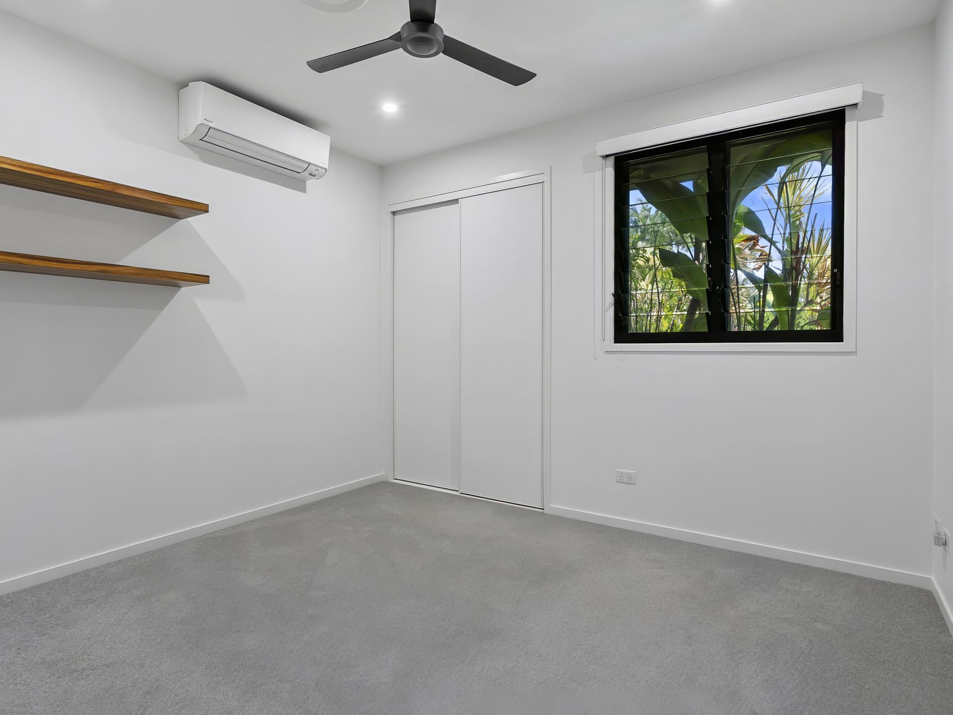 28 Selkirk Way, Peregian Springs