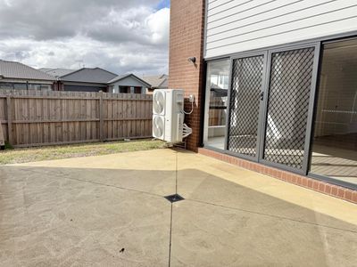 21 Munoz Walk, Wyndham Vale