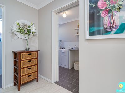 9 Topmast Brace, Alkimos