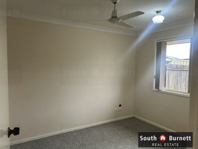 1 / 18 Savoy Court, Kingaroy
