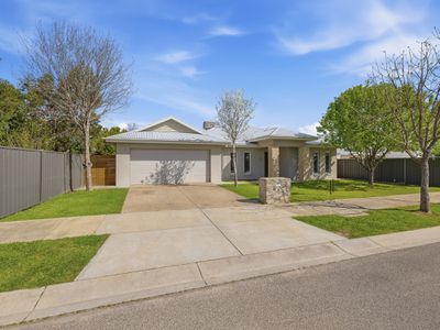 10 Vista Drive, Wangaratta