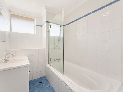4/111 Kirkland Avenue, Coorparoo