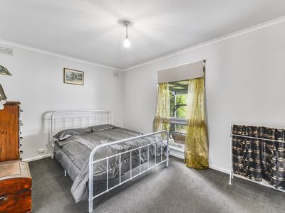 8 Hutchesson Street, Millicent