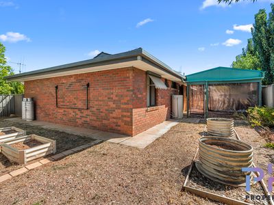 6 / 14 Wright Street, Elmore