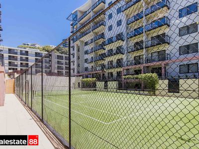 24 / 122 Mounts Bay Road, Perth