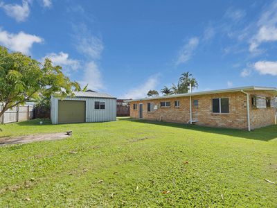 25 Chauvel Street, South Mackay