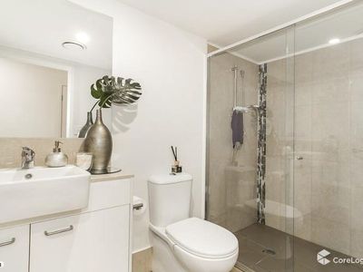 8 / 2242 Logan Road, Upper Mount Gravatt