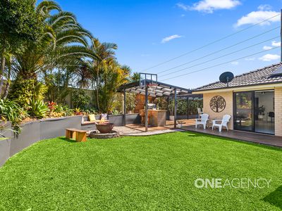 110 Daintree Drive, Albion Park