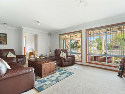 28 Leigh Crescent, Ulladulla