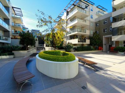 39 / 9 Bay Drive, Meadowbank