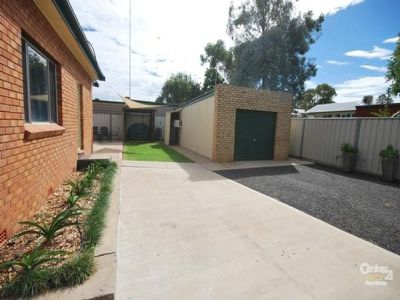 12 Stroud Avenue, Dubbo