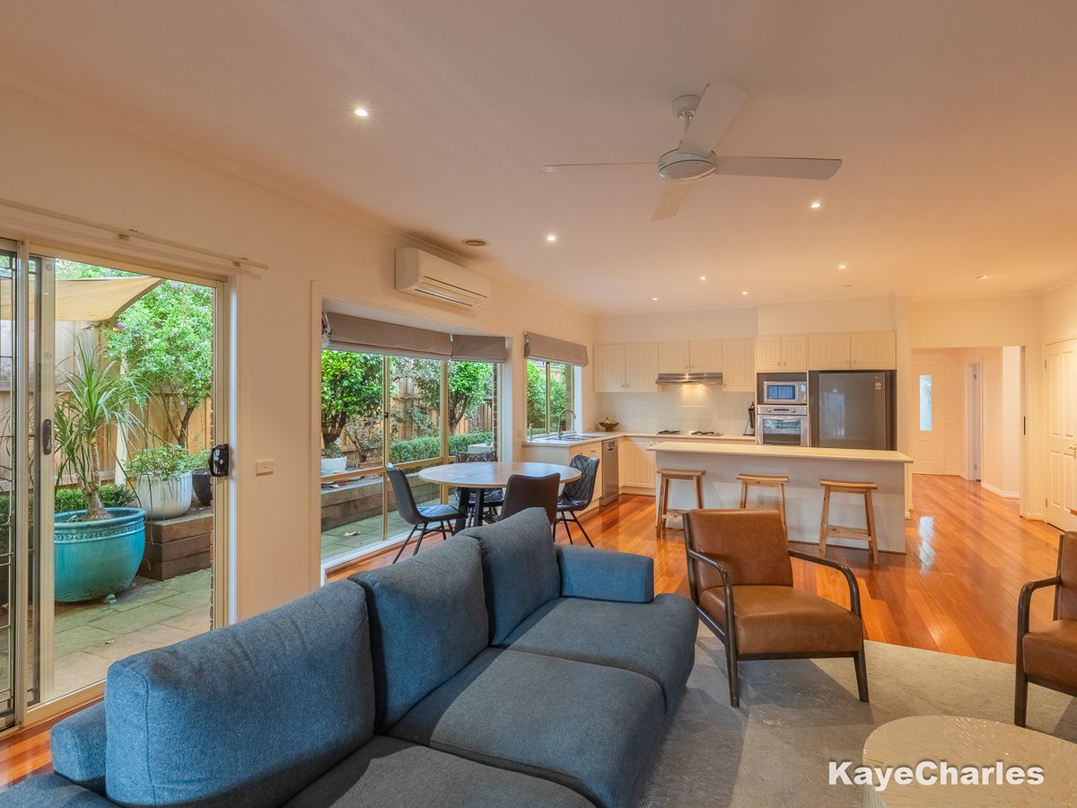 67 Fieldstone Boulevard, Beaconsfield