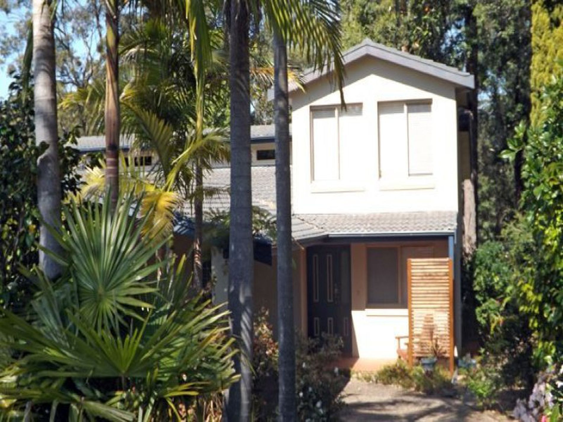 35 Clyde Street, Mollymook